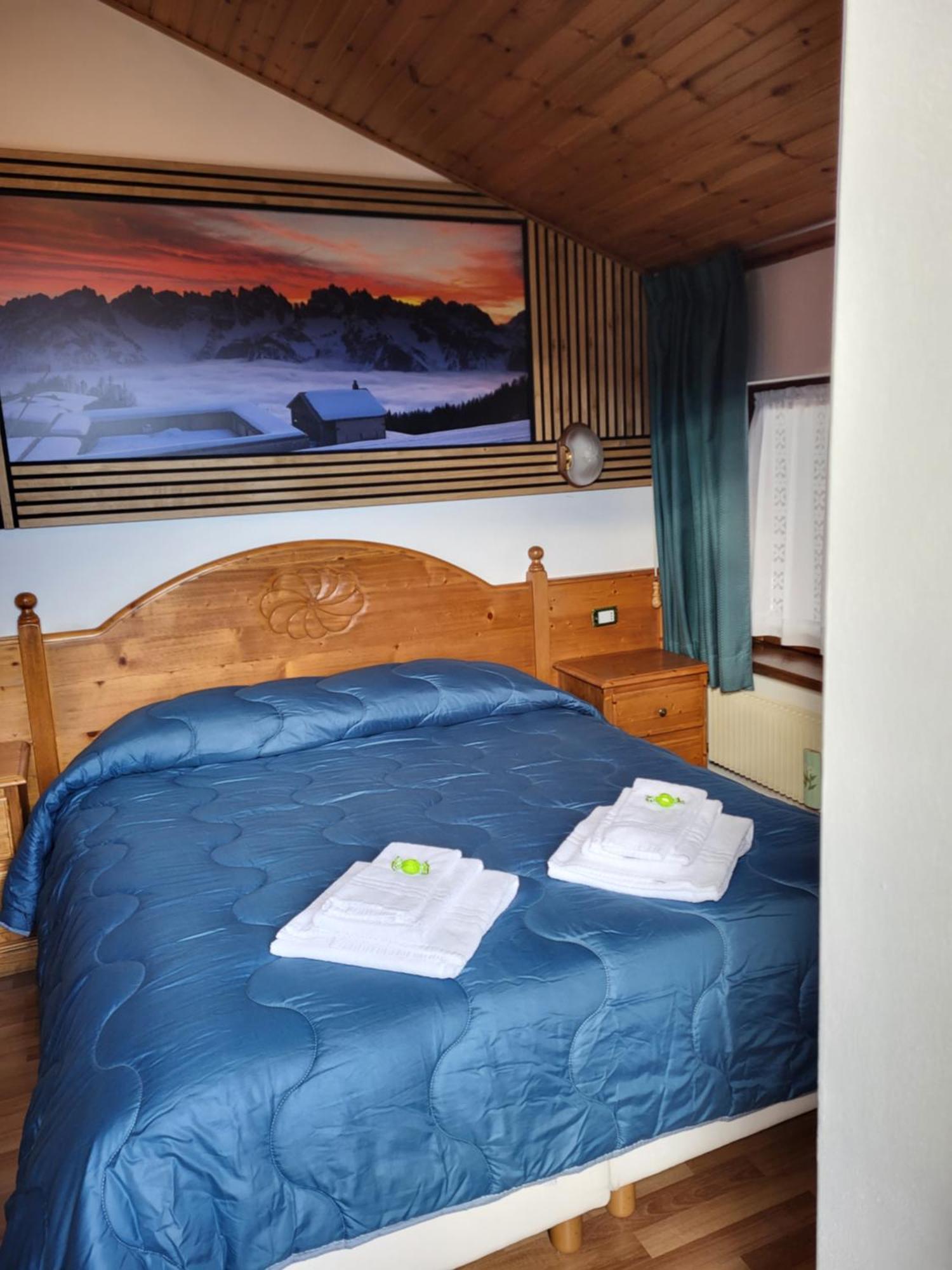 Albergo Meuble Tarandan Forni di Sopra Εξωτερικό φωτογραφία